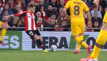 英超-曼联2-2伯恩利三连平 谢什科双响