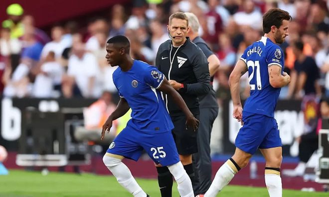 图片报：多特有意引入小斯坦科维奇